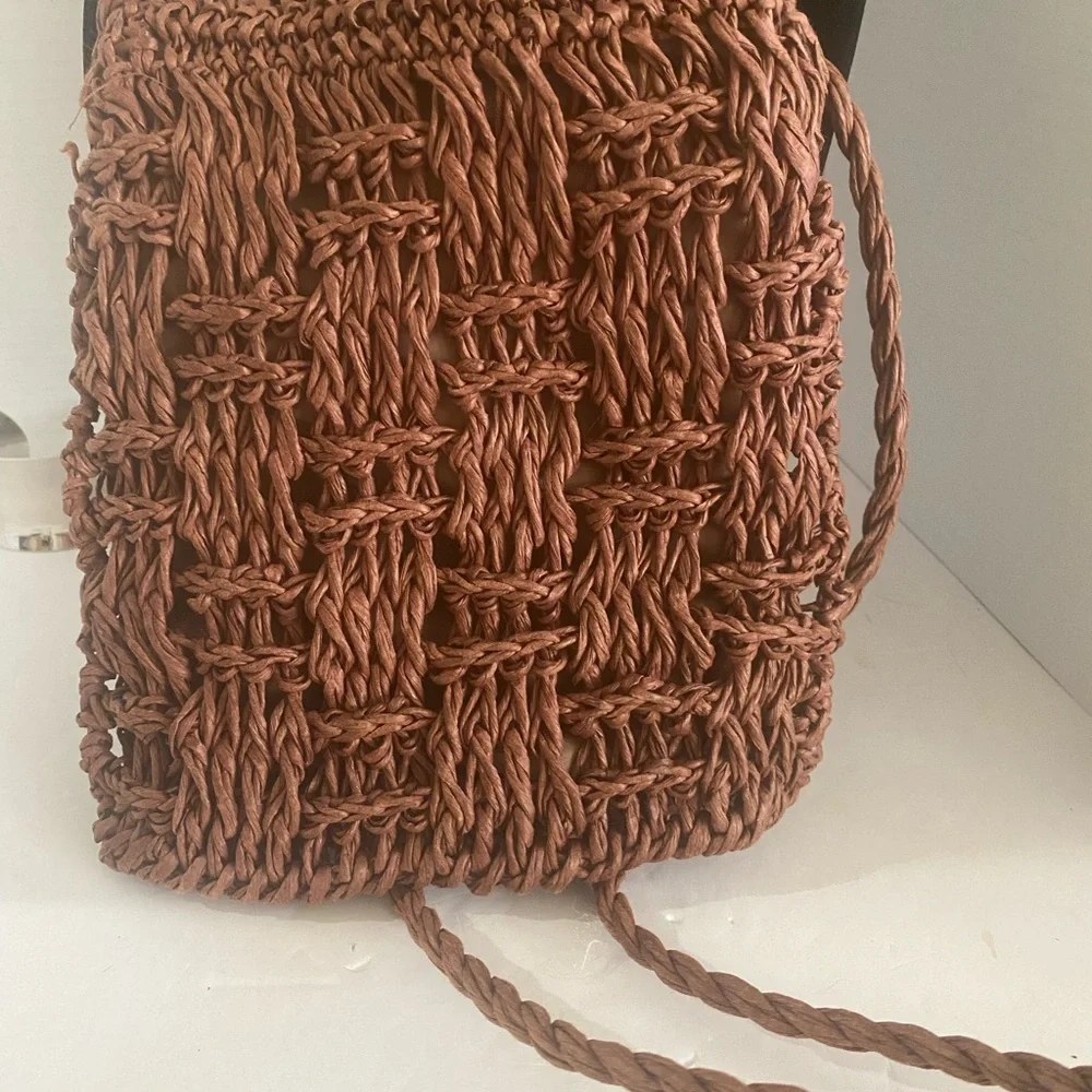 Toyo Brown Raffia Woven Women's Crossbody